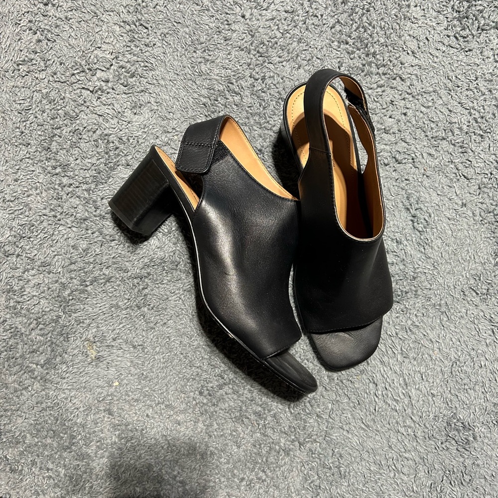 Johnston & Murphy Black Women's Mules